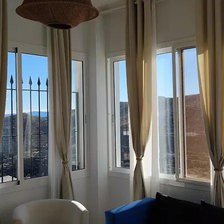 펜션 El Balcon De Senes